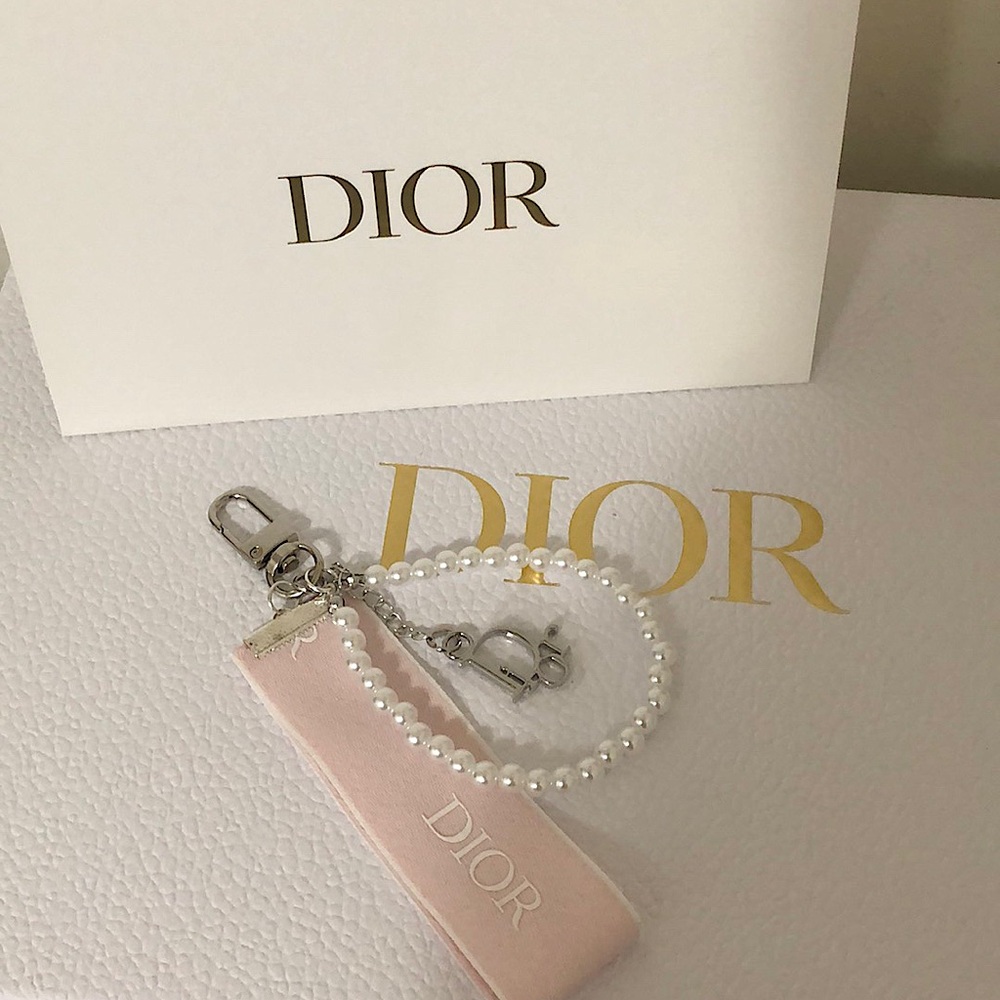 ❤️Dior Beauty Keychain❤️